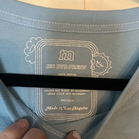 Baby blue athletic tee - Picture 2 of 3